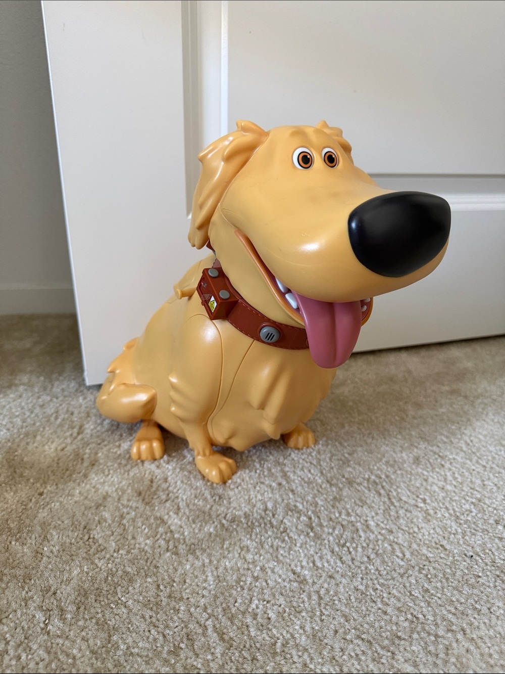 Doug popcorn bucket from Disneyland (magic key exclusive)
